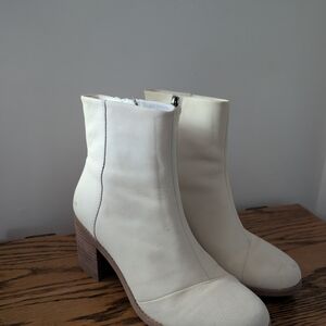 Toms Cream Leather Ankle Boots with Stacked Heel